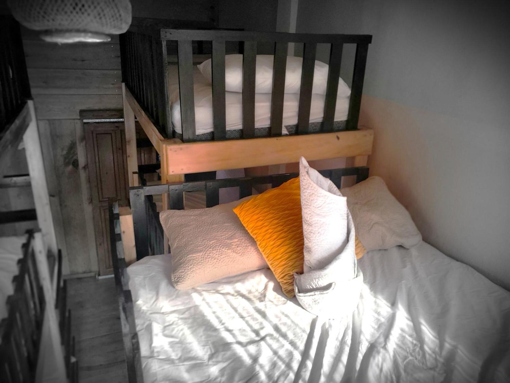 Art & Coffee Hotel Santa Cruz La Laguna Bilik gambar